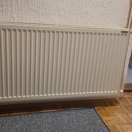 Nis Apartman Eksteriør billede