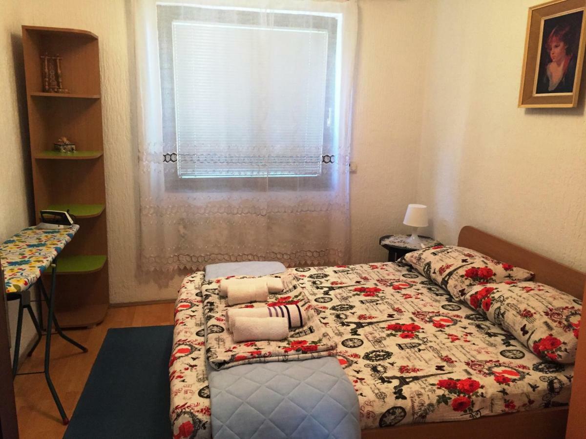 Nis Apartman Eksteriør billede