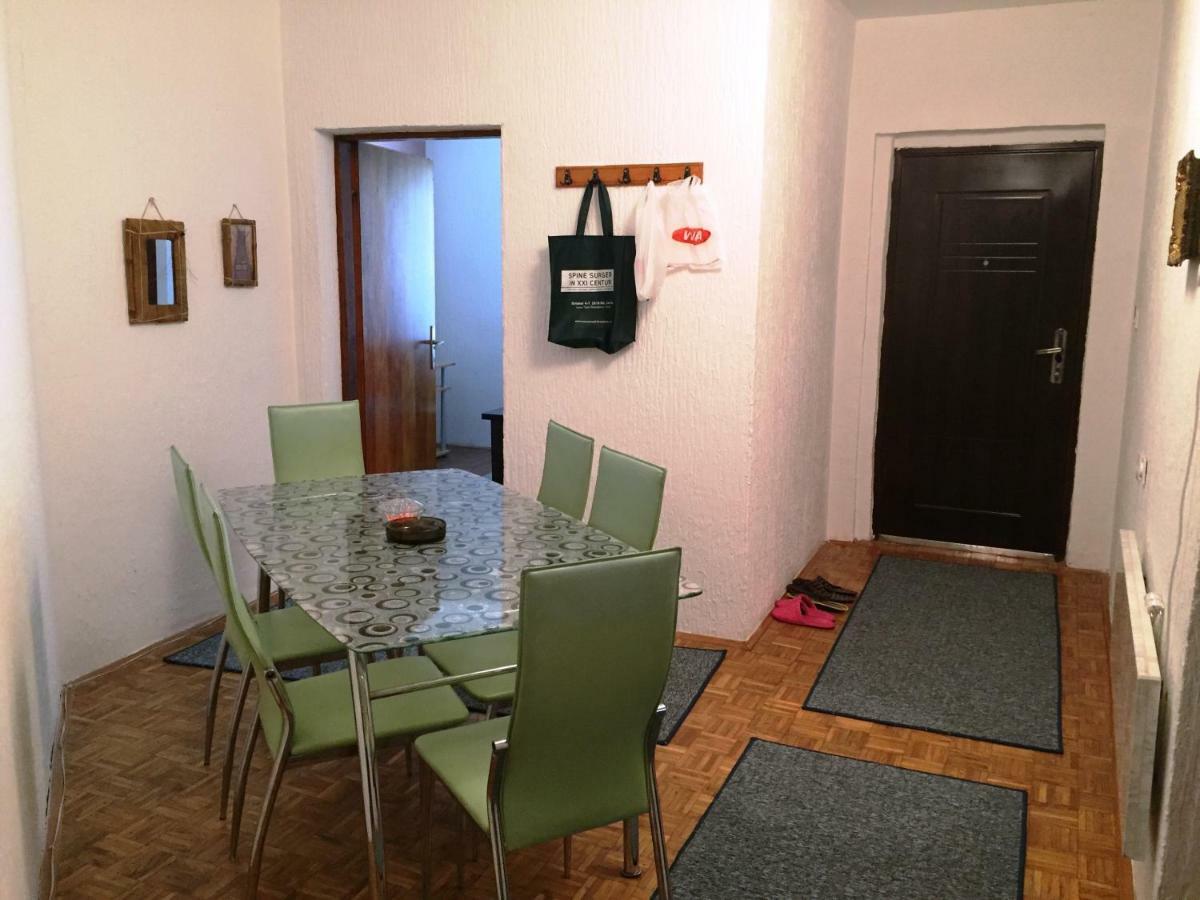 Nis Apartman Eksteriør billede